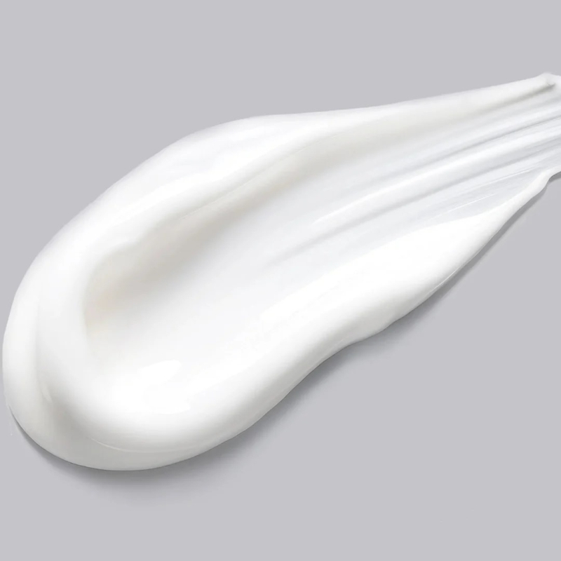 nho_
1223_SMEARwithbackground_MAIN-1773841273.jpg